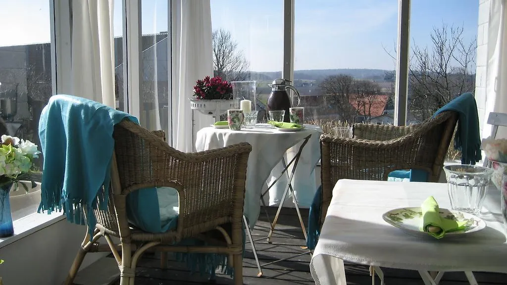 Vejby Bed & Breakfast København 0*,